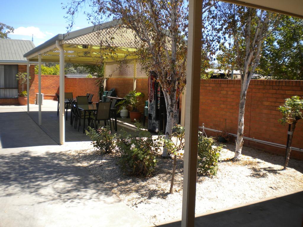 Moama Central Motel Echuca Eksteriør billede