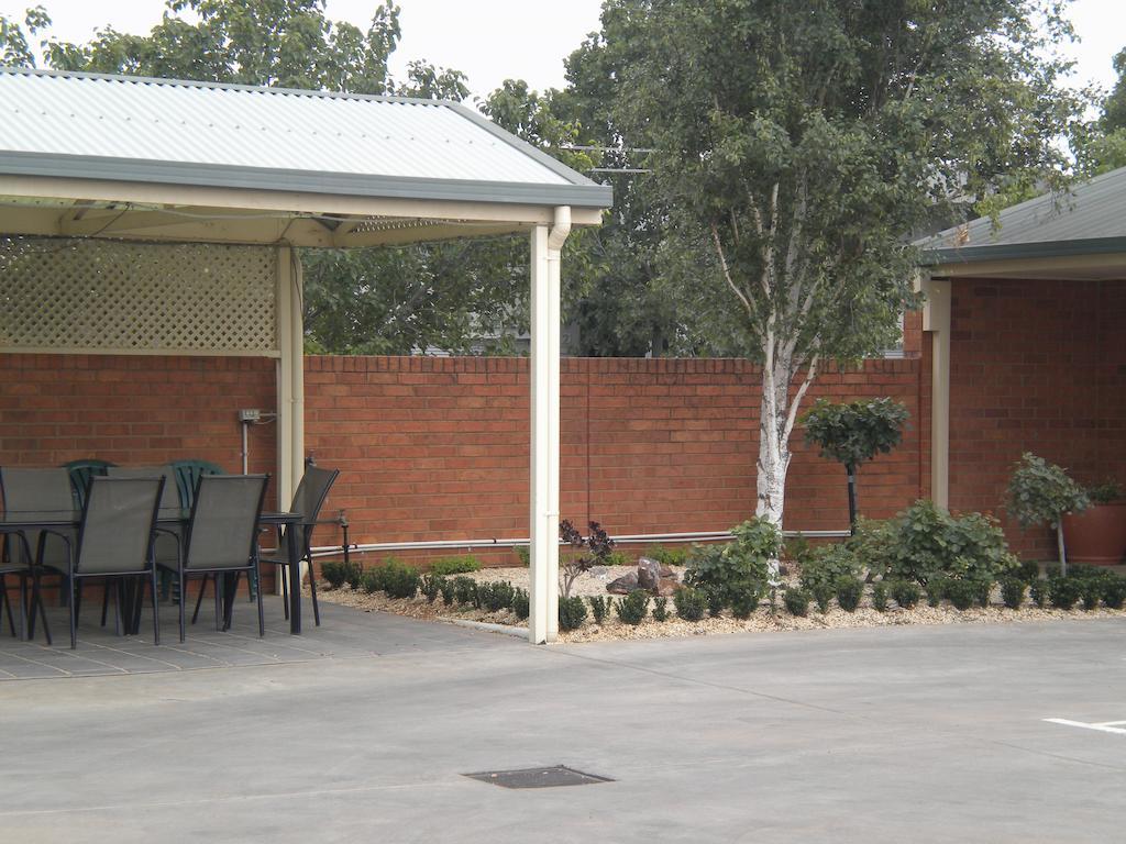 Moama Central Motel Echuca Eksteriør billede